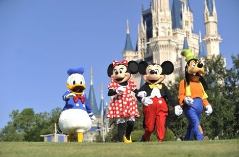 Открываем сказку – посещаем Диснейленды Америки