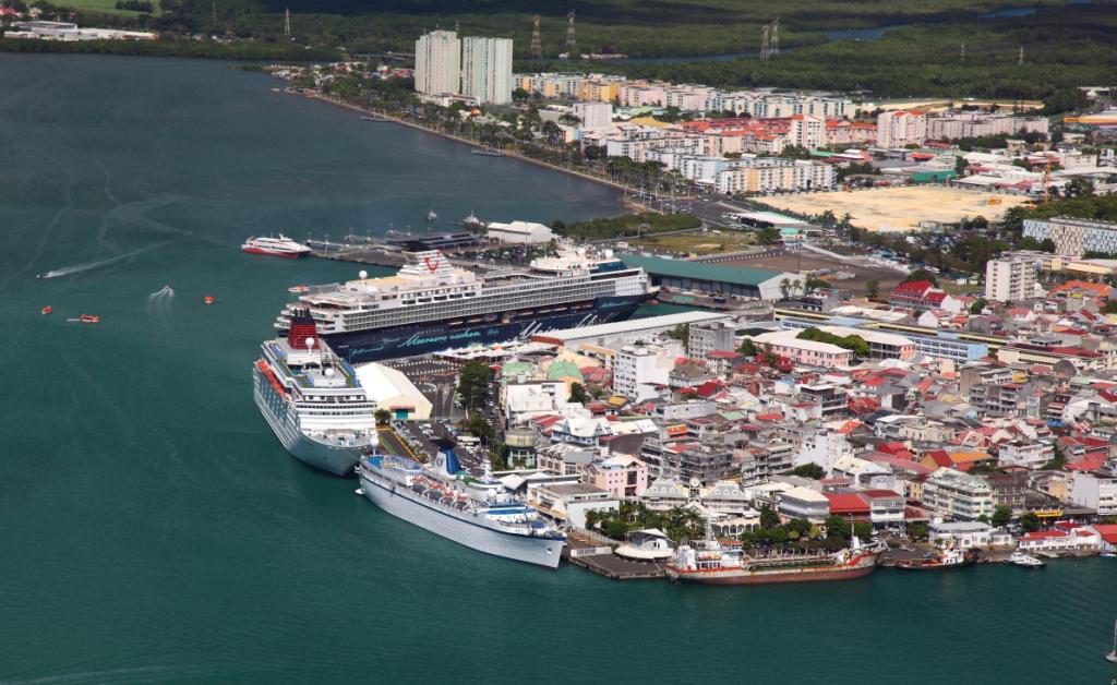 как добраться до гваделупы