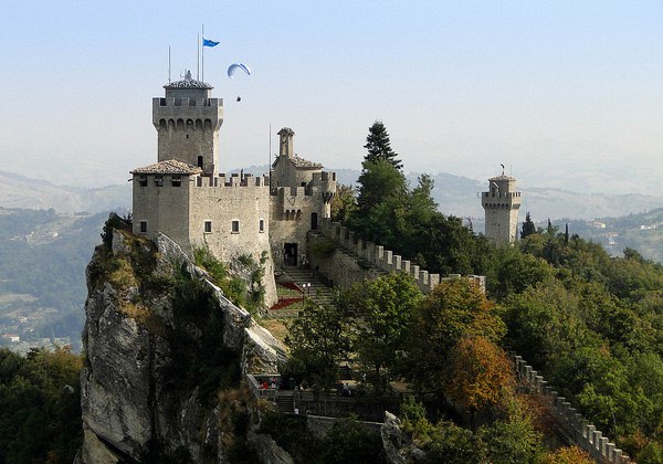 Сан-Марино: средневековая красота и современный комфорт. Мобильный интернет в Сан-Марино.