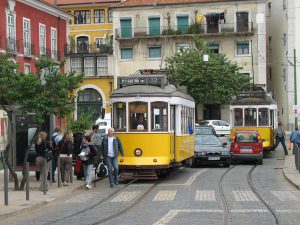 в лиссабоне большой выбор транспорта