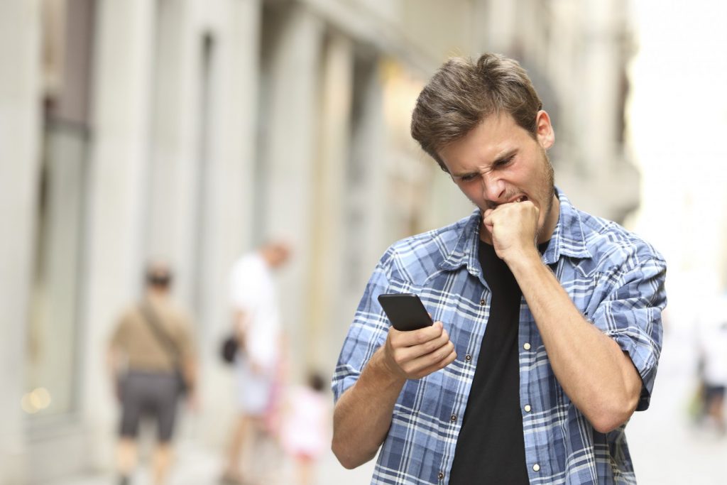 Как не разориться на связи в роуминге: что нужно помнить