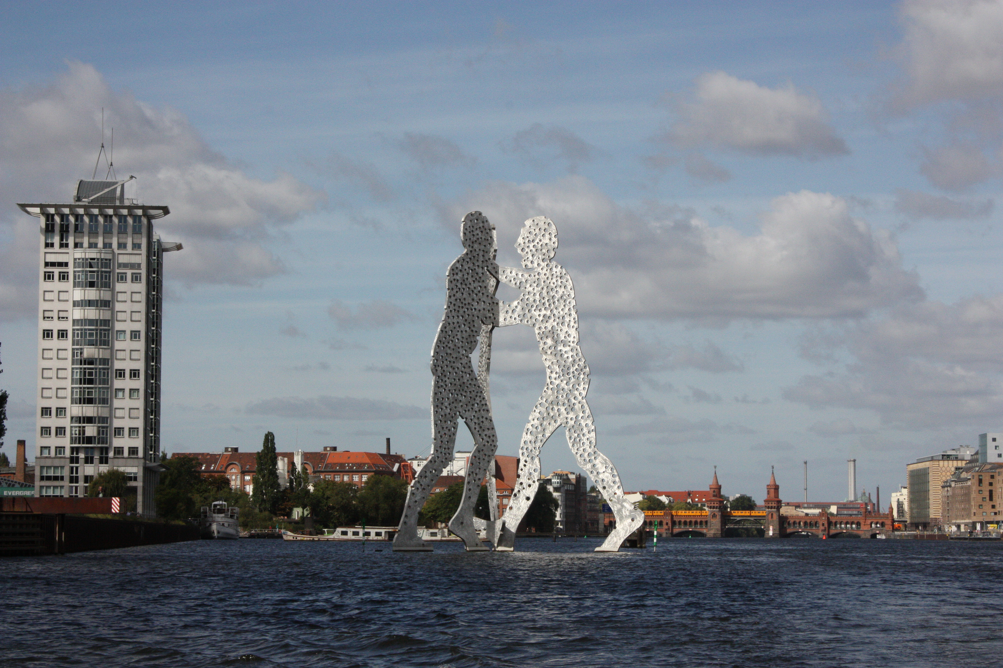 Семь дельных советов, которые помогут сэкономить в столице Германии