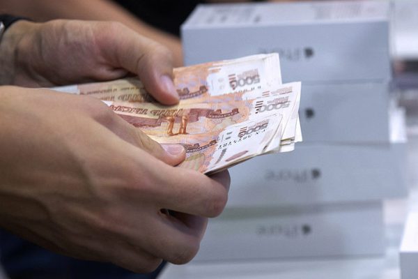 ФАС проведет расследование относительно операторов и проверит справедливость цен на роуминг