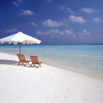 Выбираем выгодный тариф для поездки в ОАЭ, не покидая России