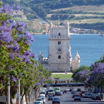 Поездка в Португалию: где можно купить сим-карту в России?