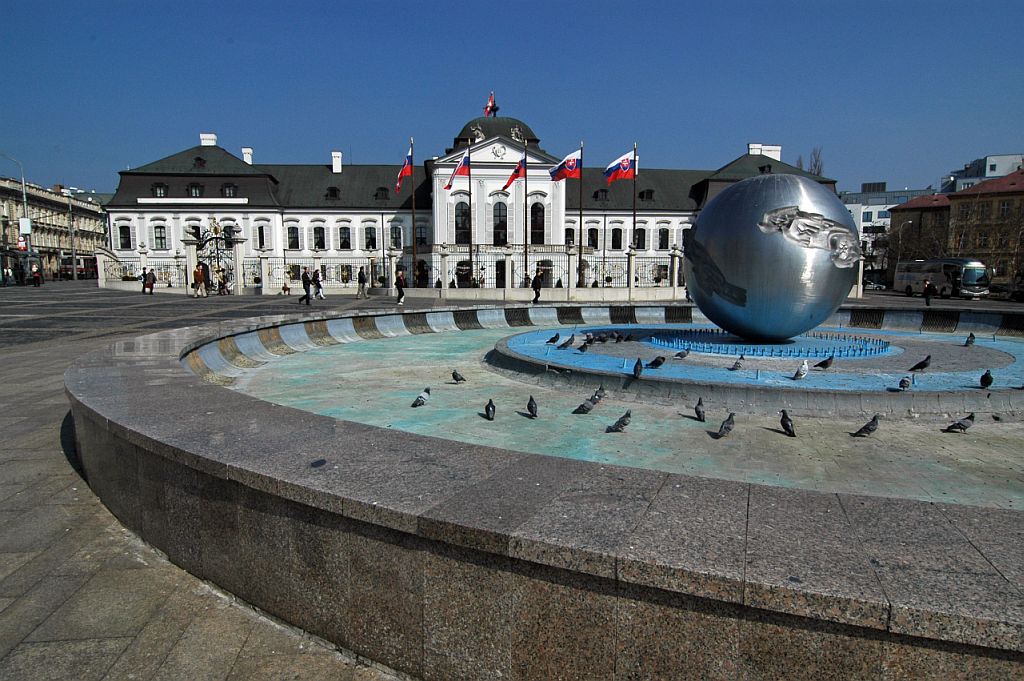 Иностранные вузы, в которые можно подать документы студенту, без знания языка