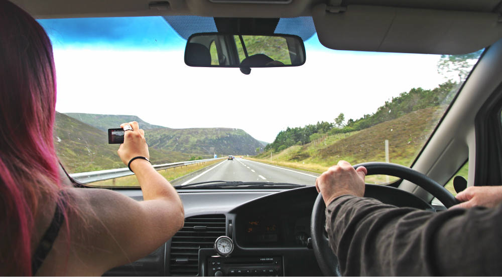 Автостоп: правила безопасности для водителей