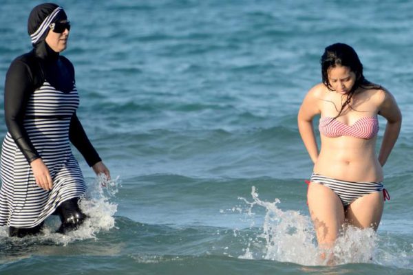 Отдых в ОАЭ осенью: правила поведения для туристов