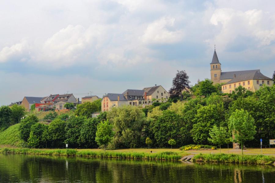 Сотовая связь и мобильный интернет в Люксембурге