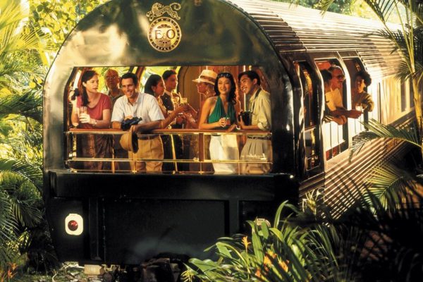 Как посмотреть лучшие железнодорожные маршруты мира максимально дешево?