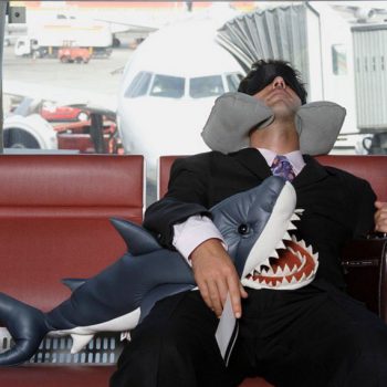 Ночуем в аэропорту с комфортом: полезные советы для туристов