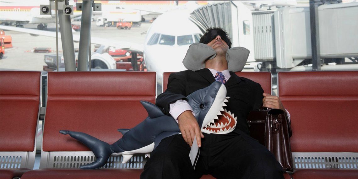 Ночуем в аэропорту с комфортом: полезные советы для туристов