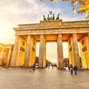 Ноябрь – время путешествовать! Выбираем сим-карту для поездки в Германию до отъезда из России