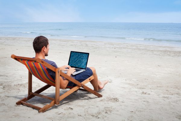 Как зарабатывать на своем хобби, путешествуя?