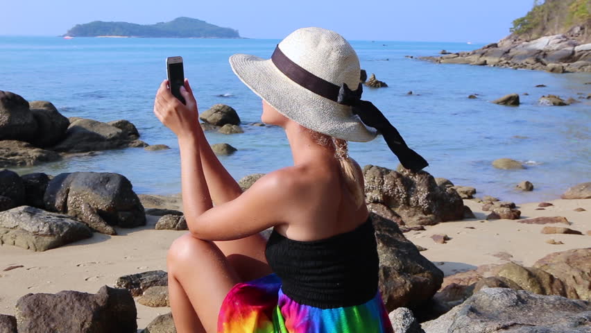 Теле 2 проанализировал активность абонентов в роуминге