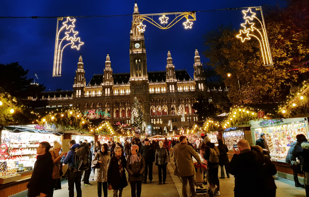 Романтический отдых в декабре с любимым в Вене и мои впечатления от тарифа Orange Mundo