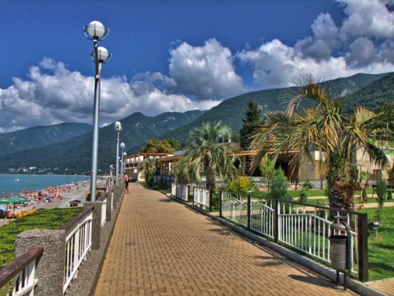 туристы из России могут поехать без заграничного паспорта? 