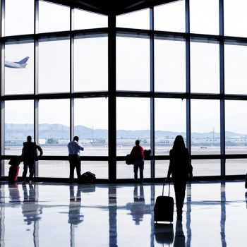 Виза по прилету: о чем важно знать туристу из России