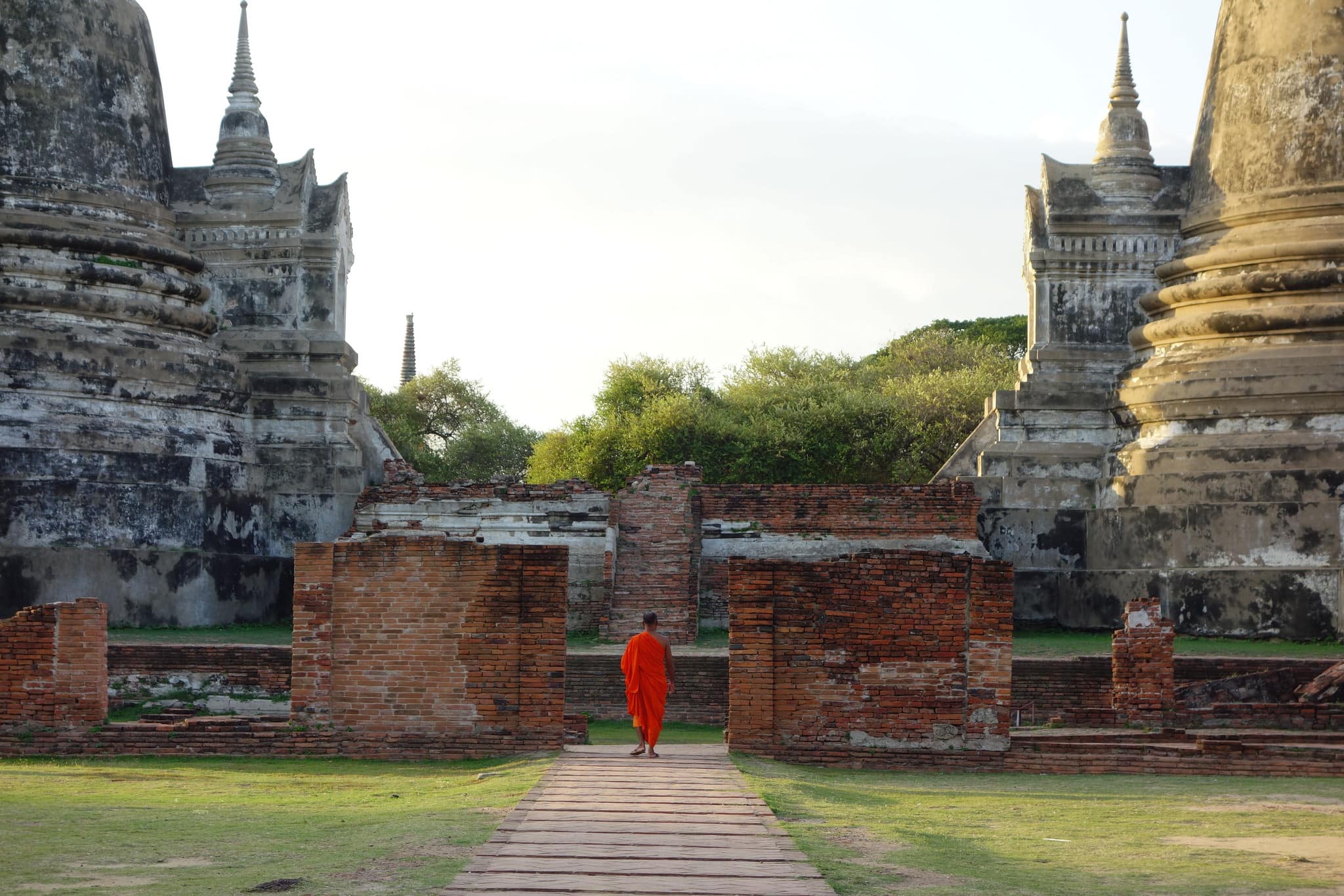 Что нужно знать туристам о старинном паровозе в Таиланде и стоит ли тратиться на билет?