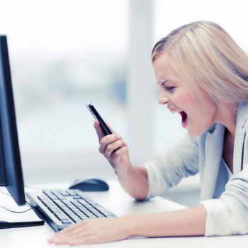 Ваш телефон взломан: 6 очевидных признаков