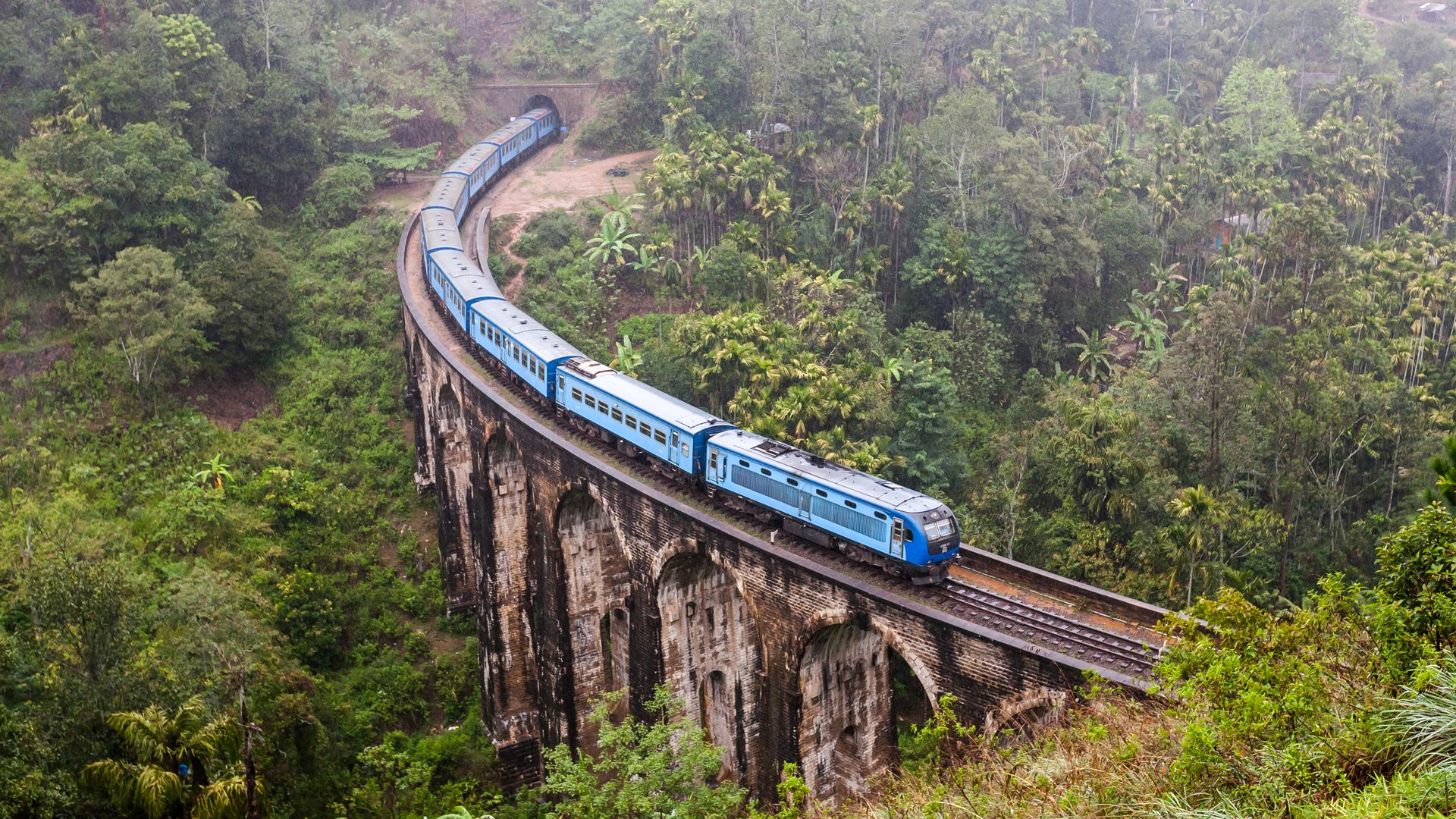 Путешествуем поездом по Шри-Ланке – полезная информация