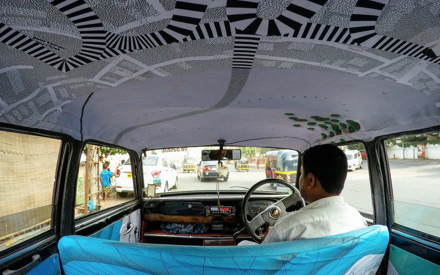 Как сэкономить на сотовой связи в Индии туристу?