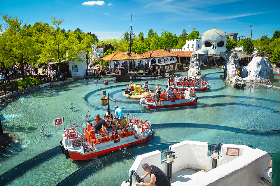 LEGOLAND, Топ-4 парка развлечений, которые не уступают Диснейленду в Париже