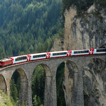 Необычные поезда, которые точно удивят вас!