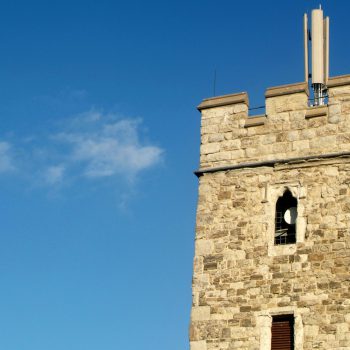 Британские церкви скоро начнут раздавать Wi-Fi?