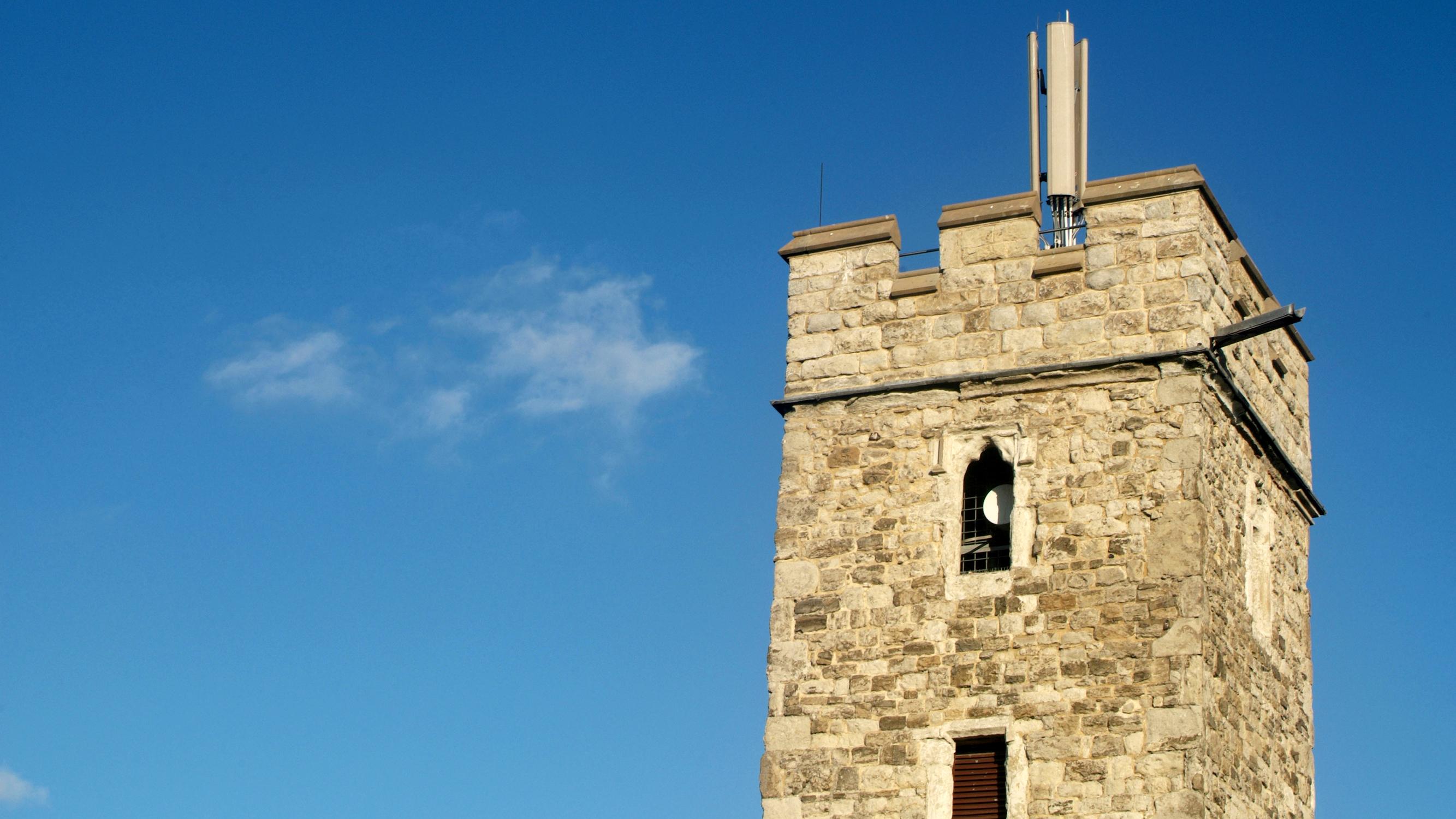 Британские церкви скоро начнут раздавать Wi-Fi?