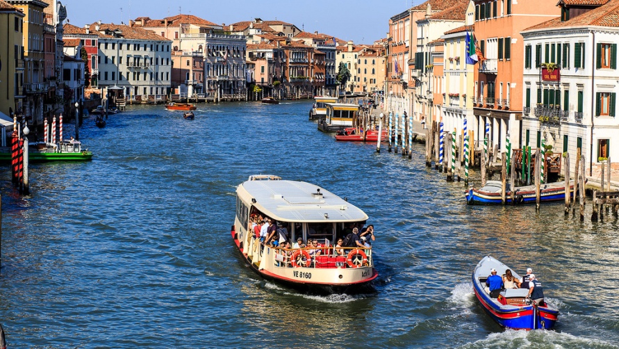 Полезная информация о водных такси Венеции