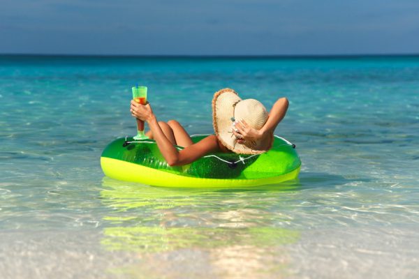 Лайфхаки, которые помогут сделать отпуск максимально бюджетным