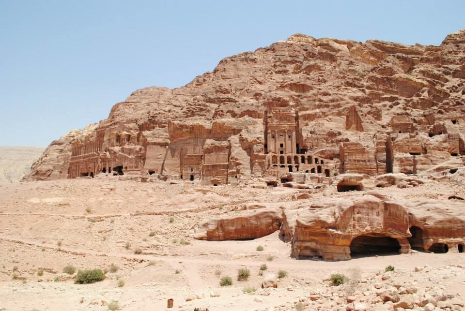 Петра город в скале - Недорогой Интернет и дешевые звонки из Европы в Россию