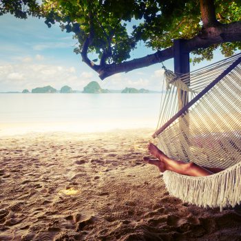 Где начать новую жизнь – выбираем бюджетное, но райское место