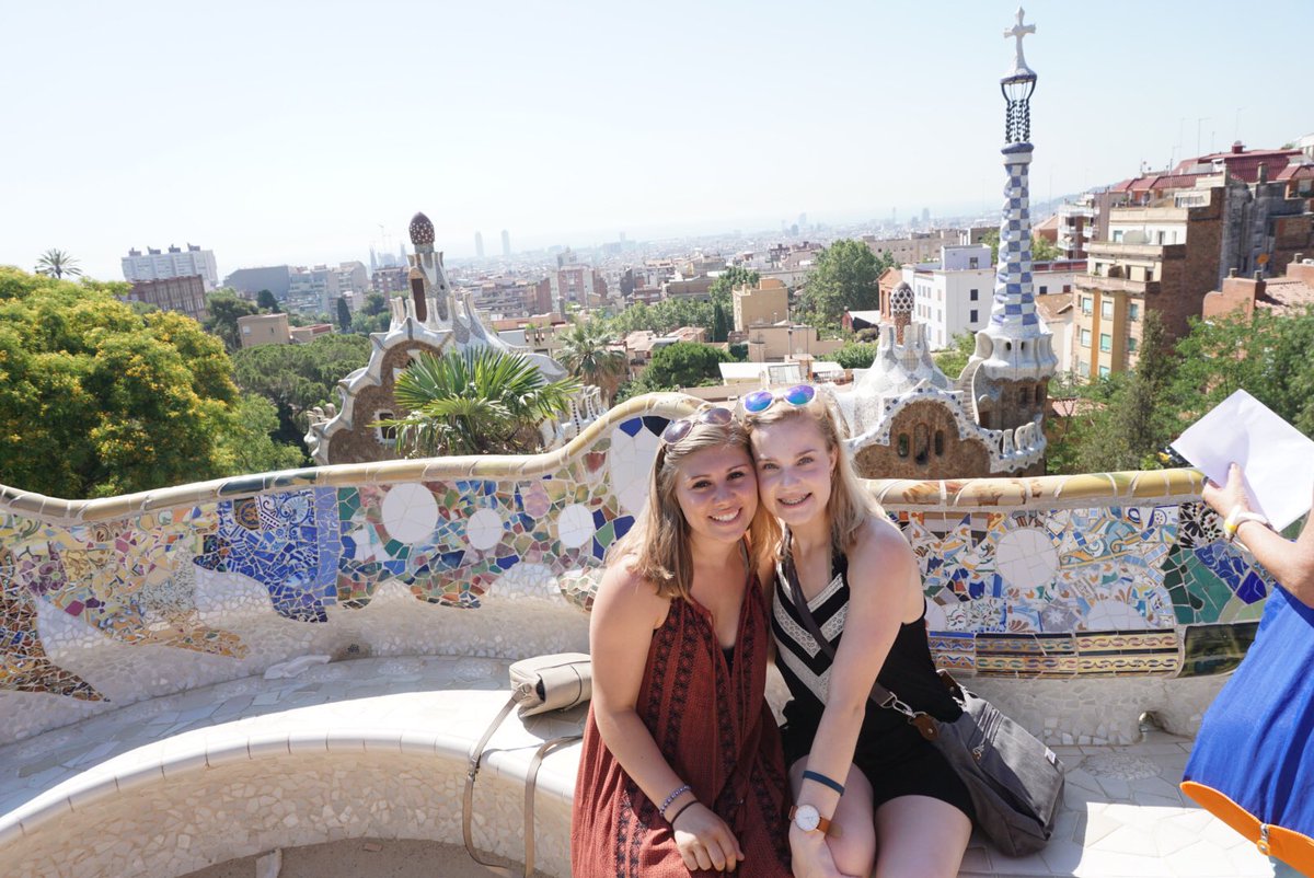 Лучшая командировка года в Барселону и чем мне понравилось предложение от Orange?