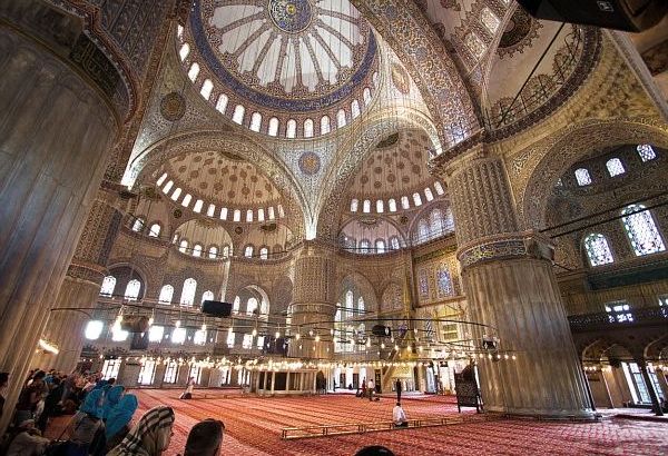 Услуги от МТС в Турции: стоит или нет?