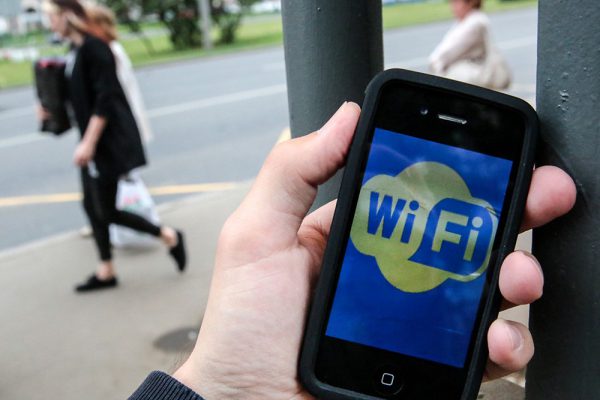 Как не разориться в отпуске из-за своего смартфона и бесплатного Wi-Fi?