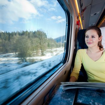 Где купить дешевые билеты на поезд