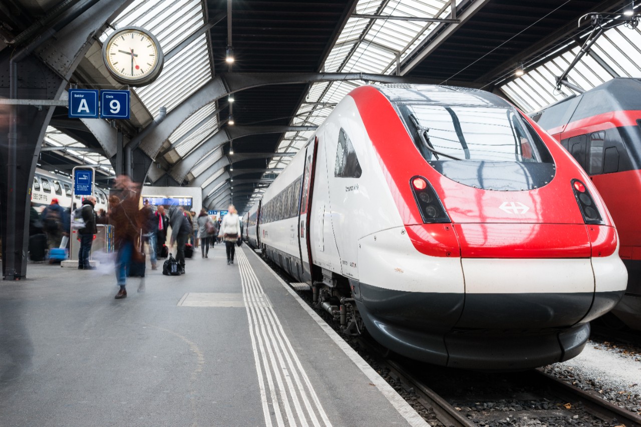 Где купить дешевые билеты на поезд 11