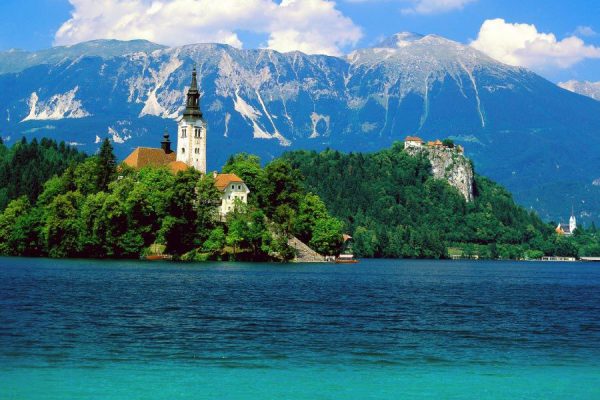 Черногория - пляжный отдых и сказочная дикая природа