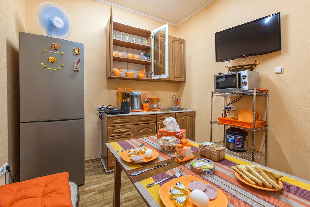 Убирай за собой в кухне и ванной комнате.