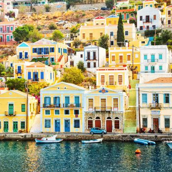 Это жемчужины греческих архипелагов. 5 островов, которые стоит запомнить