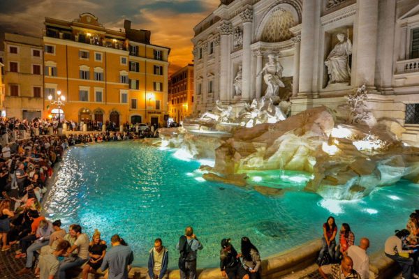 Городской отдых в Риме. Посмотрите самые интересные фонтаны в итальянской столице