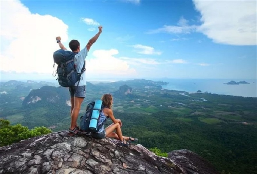 Туристическая поездка по нескольким странам 1