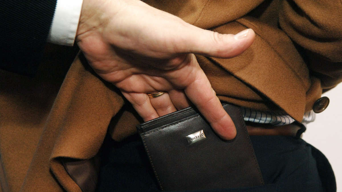 Помимо многочисленных преимуществ, у метро, ​​к сожалению, есть несколько недостатков.