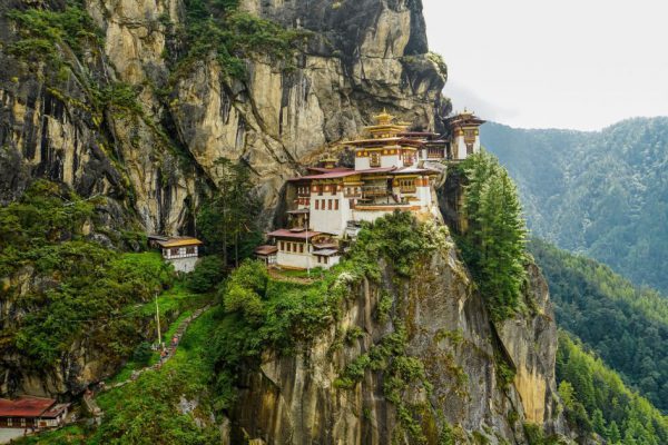 ТТОП-10 стран в списке лучших туристических направлений в 2020 году по версии Lonely Planet